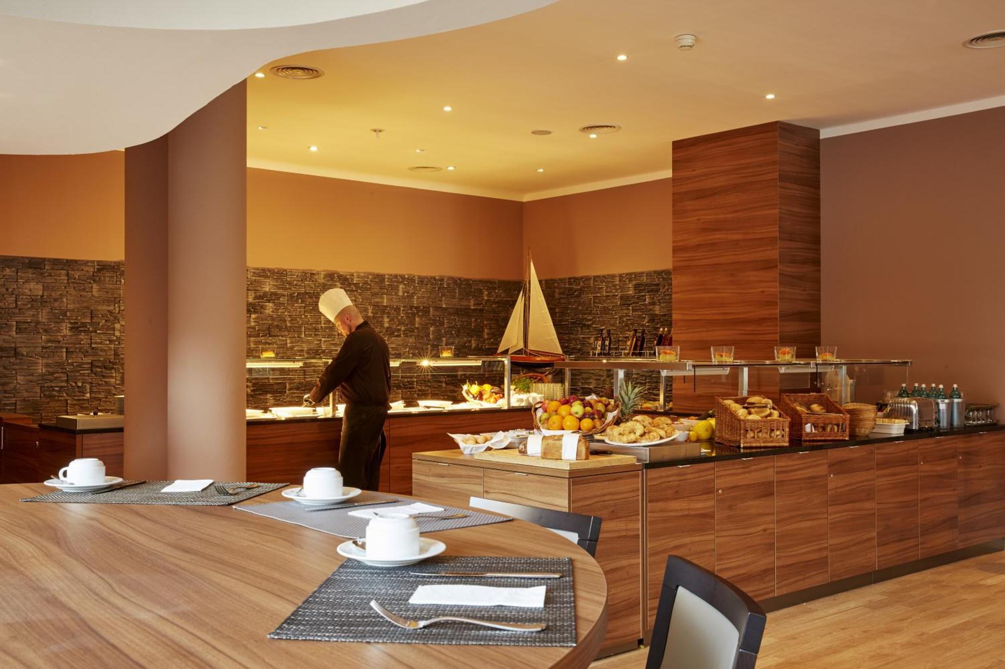 4 Kluge Hotels nahe der Hamburger Sternwarte zum Buchen